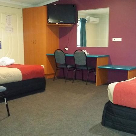 Harbour City Motel 格拉德斯通 外观 照片