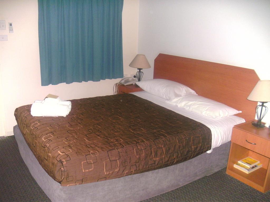 Harbour City Motel 格拉德斯通 外观 照片