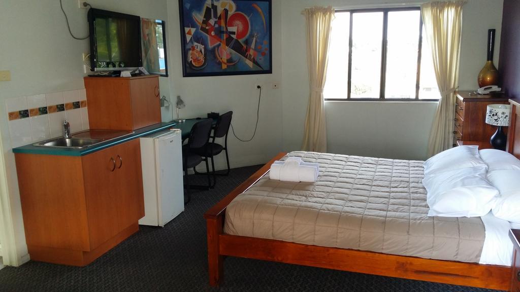 Harbour City Motel 格拉德斯通 外观 照片