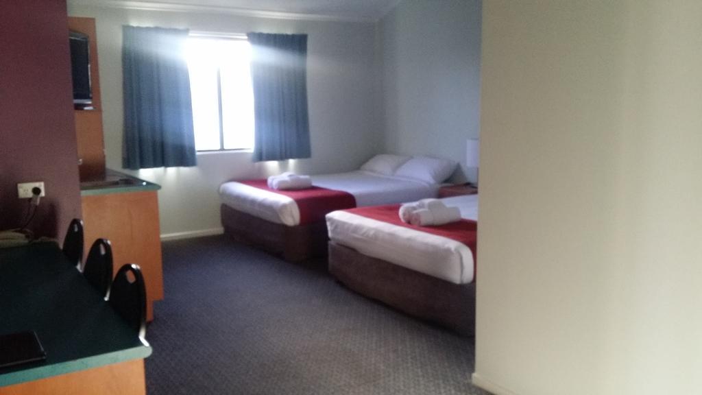 Harbour City Motel 格拉德斯通 外观 照片