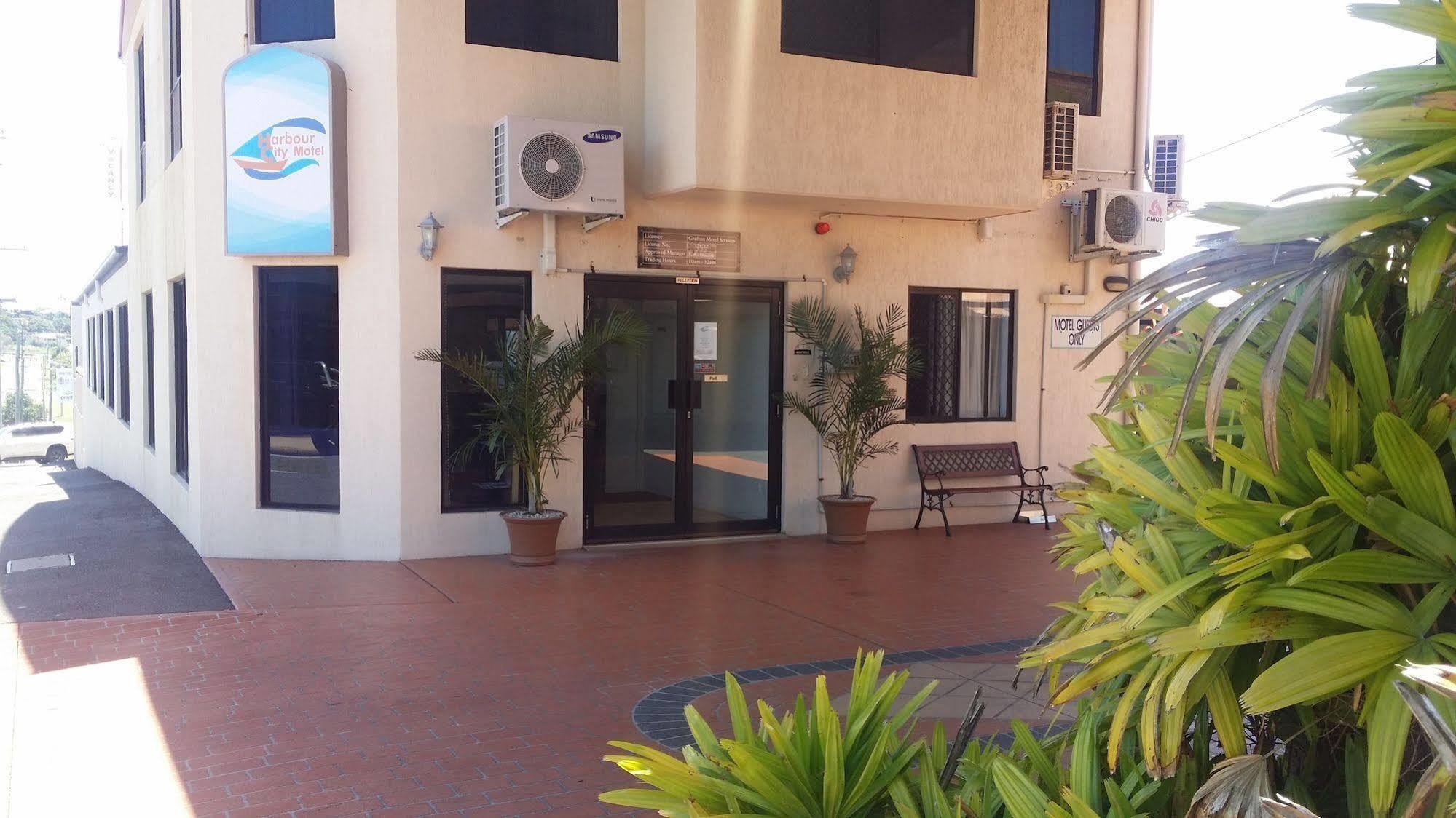 Harbour City Motel 格拉德斯通 外观 照片