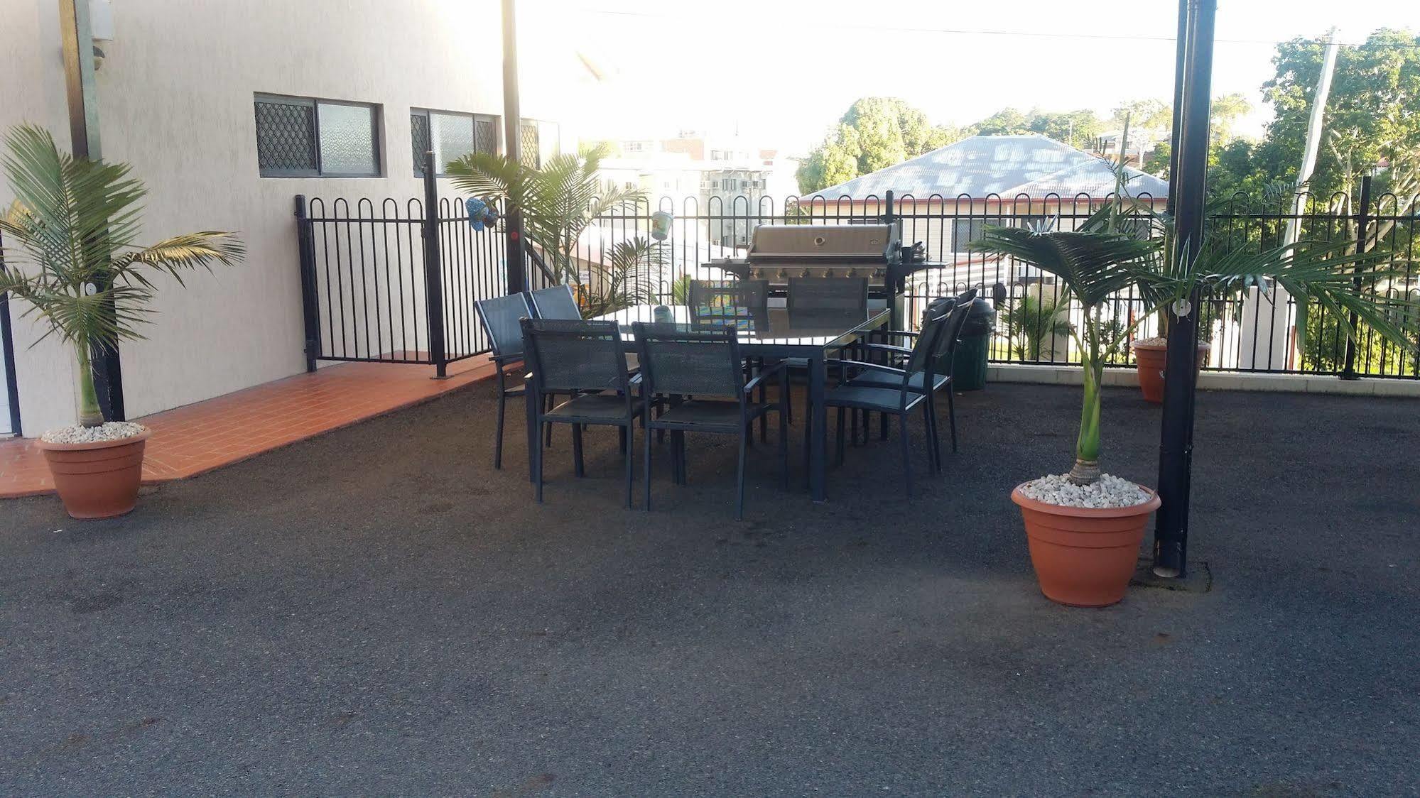 Harbour City Motel 格拉德斯通 外观 照片
