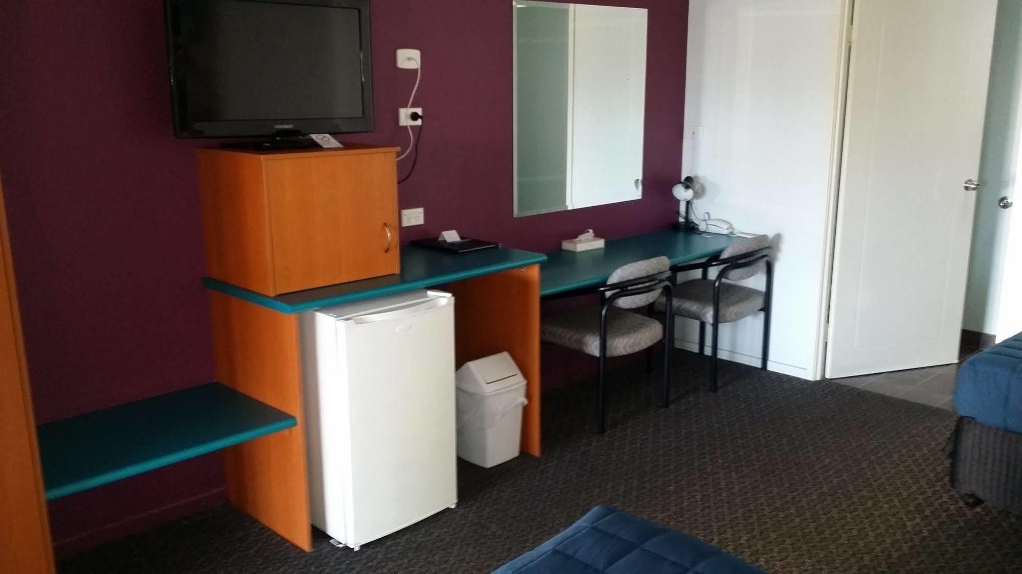Harbour City Motel 格拉德斯通 外观 照片